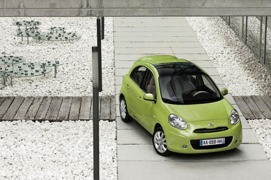  Nissan Micra 2010 года  (фото 48 из 70)